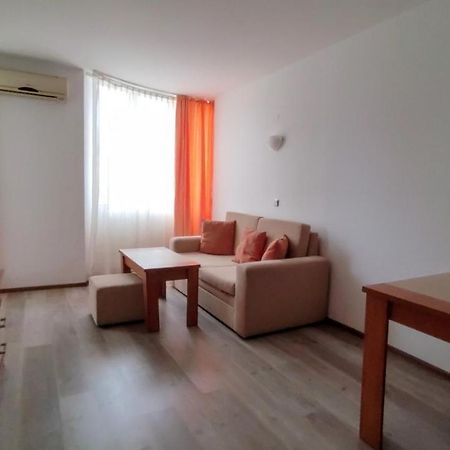 Апартамент Полюси 2 Sunny Beach Exterior foto