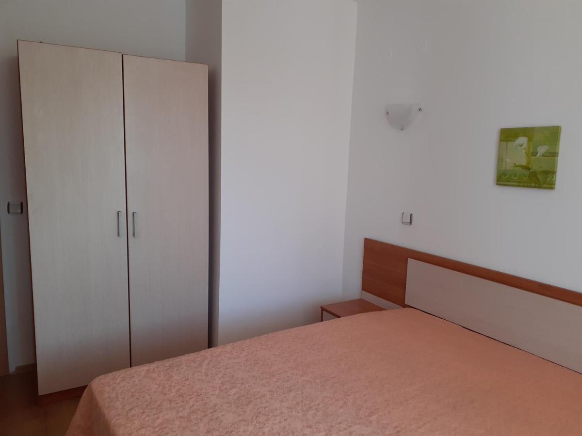 Апартамент Полюси 2 Sunny Beach Exterior foto